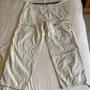 Tommy Hilfiger men’s “Military Issue” cargo pants
